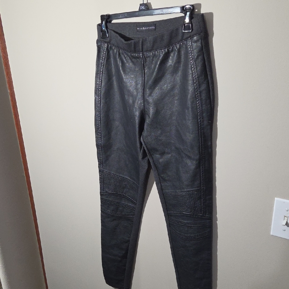 Rock & Republic Black Faux Leather Leggings